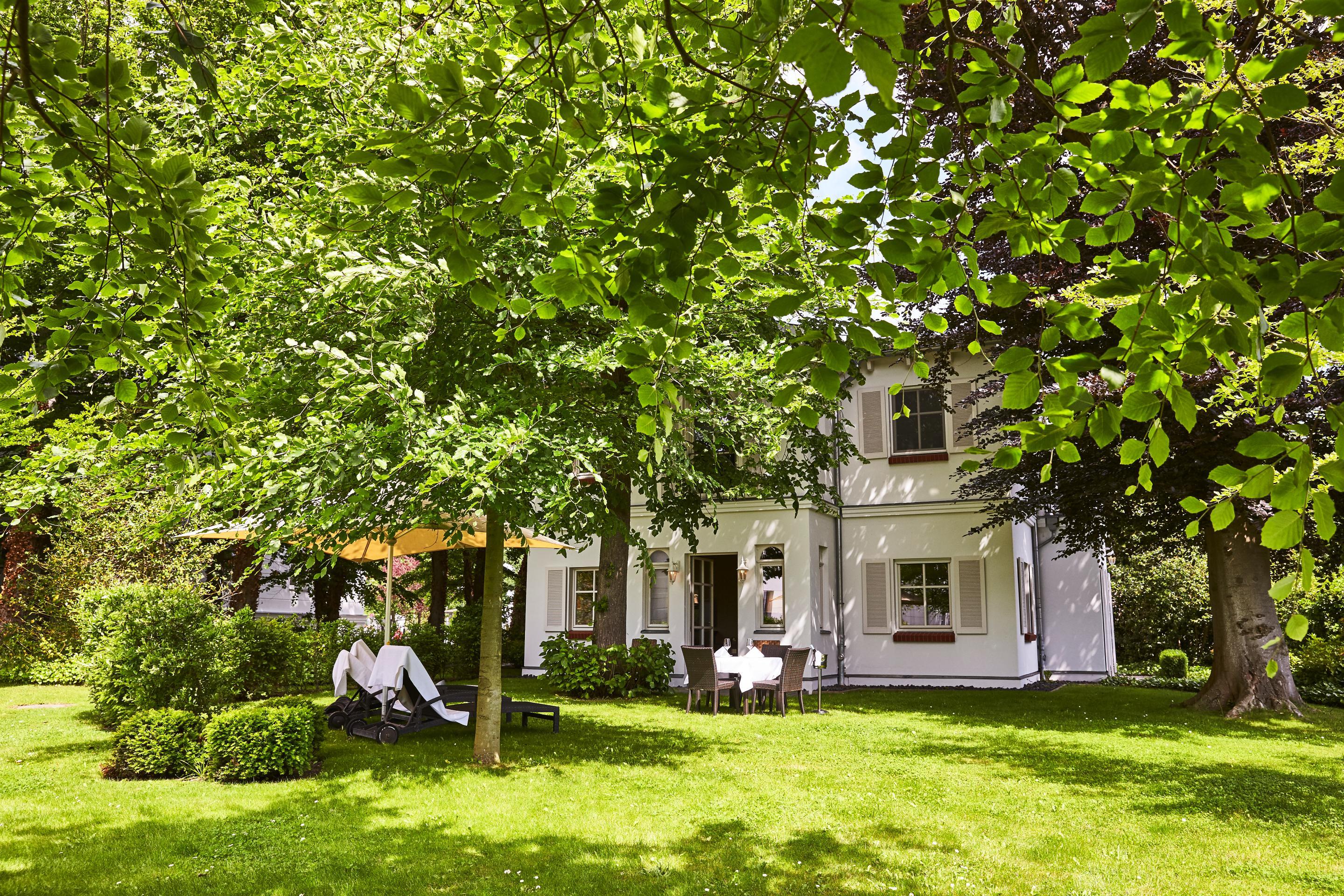Strandhotel Zingst Esterno foto The house of the German painter and writer August Macke in Meran